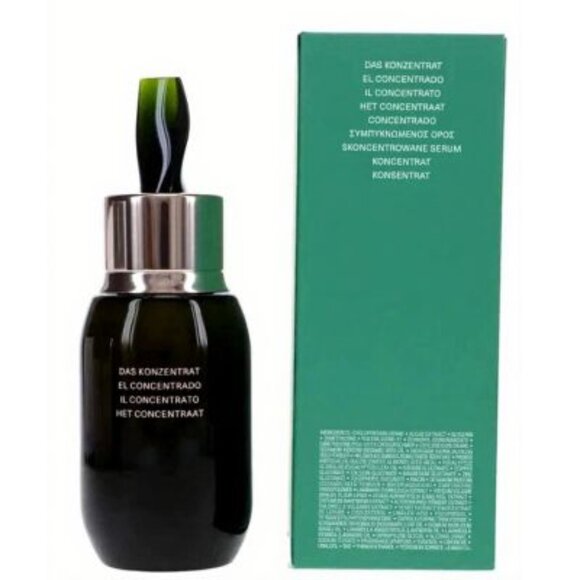 La Mer The Concentrate Serum 1.7 fl oz | Luxury Skin Barrier Repair - Picture 2 of 3